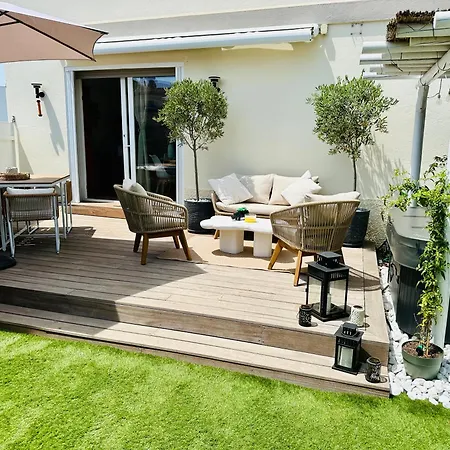 アパート Sejour Detente! Jacuzzi + Jardin Prives Saint-Raphaël